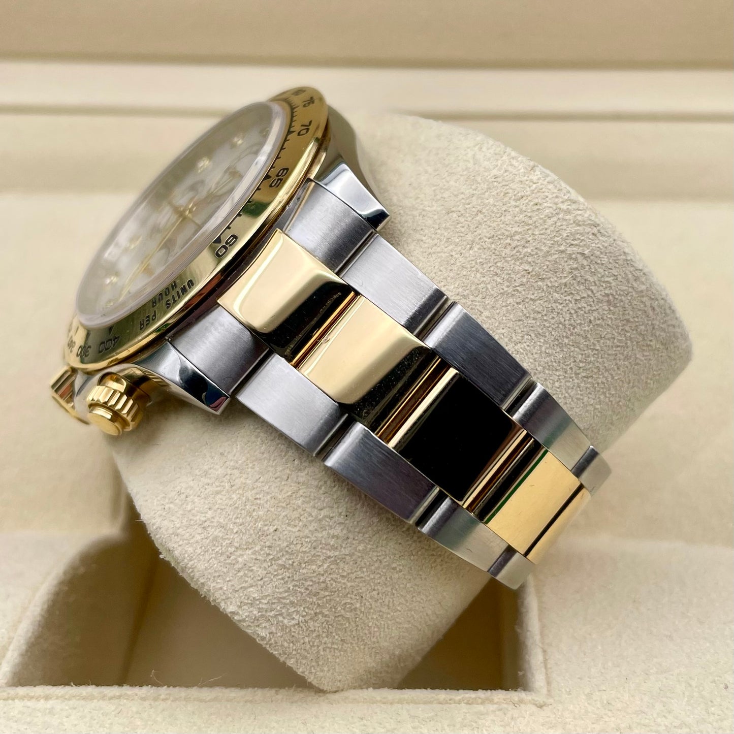 Rolex Daytona - 116503 - Factory Mother of Pearl Dial RARE