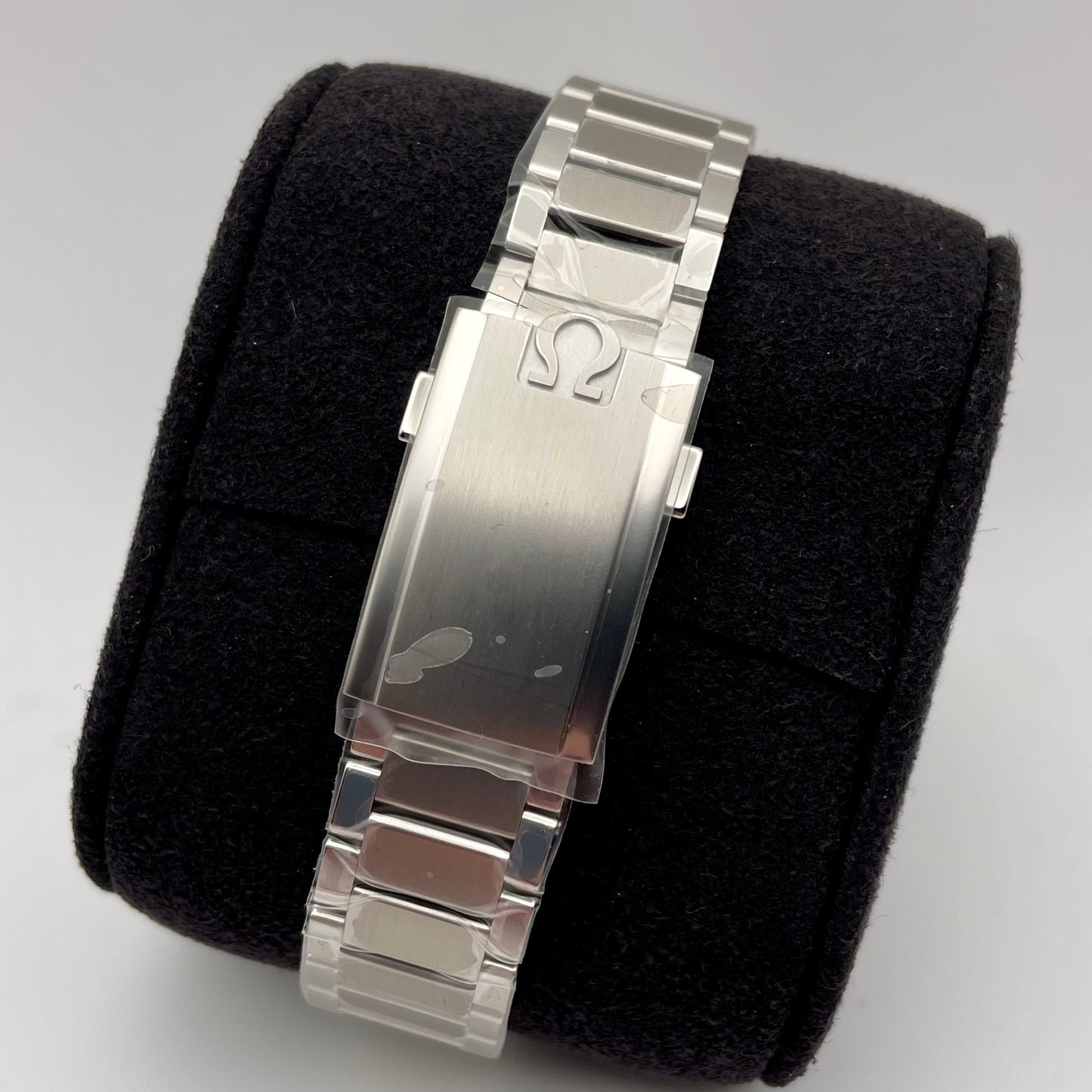 Omega Speedmaster „Ed White“ - 311.30.40.30.01.001