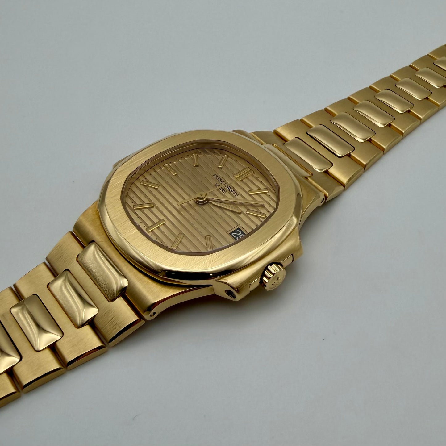 Patek Philippe Nautilus - 3800/001