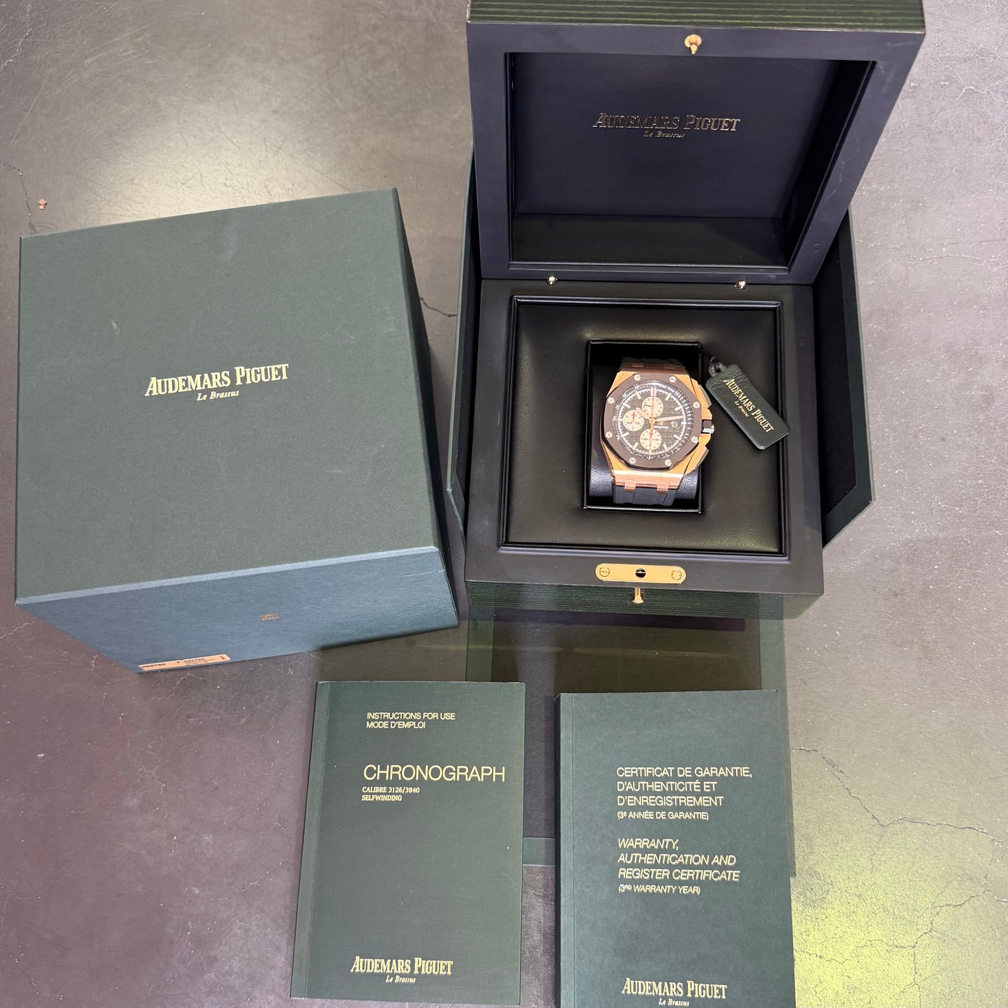 Audemars Piguet Royal Oak Offshore Chronograph - 26401.RO.OO.A002.CA.01