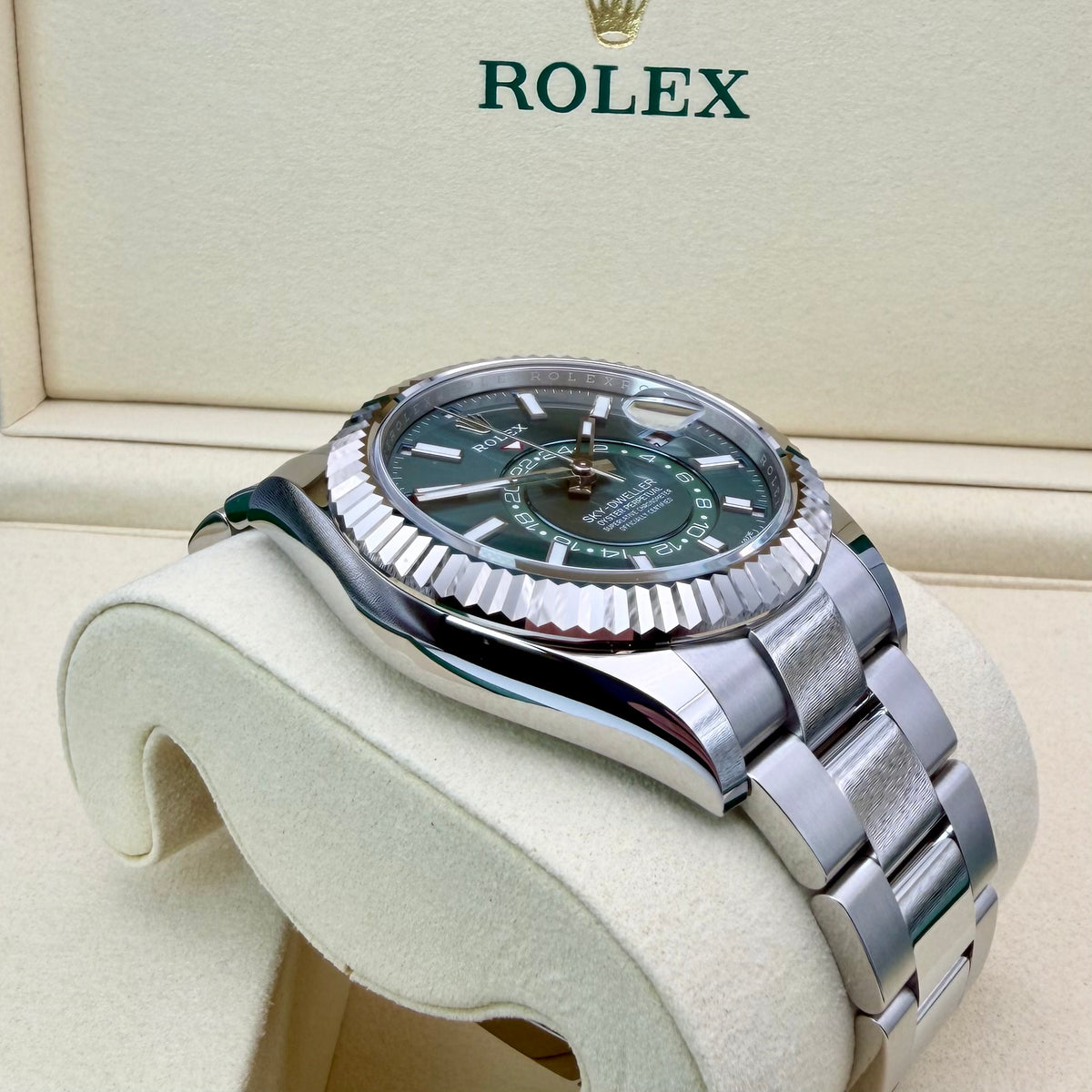 Rolex Sky-Dweller - 336934