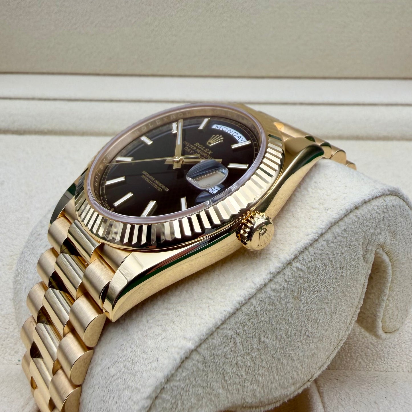 Rolex Day-Date 40 - 228238