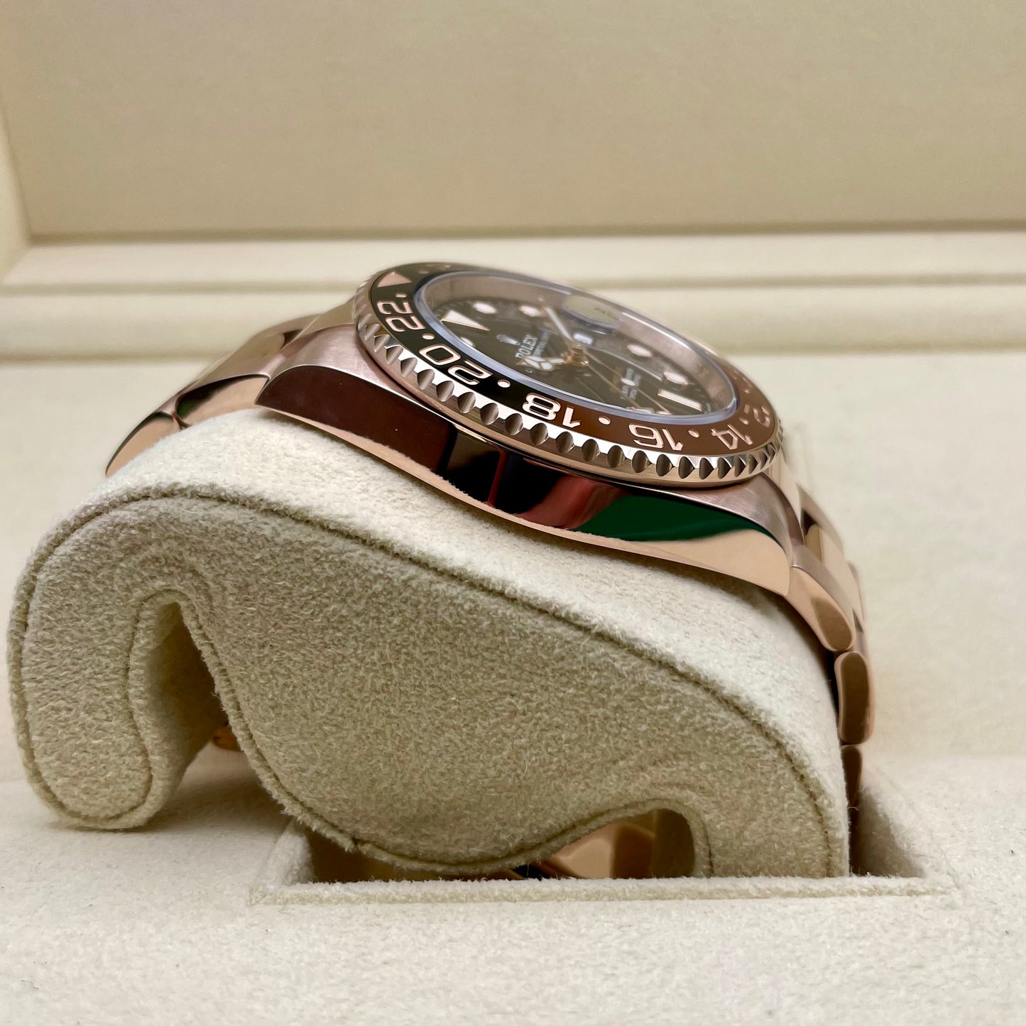 Rolex GMT-Master II - 126715CHNR