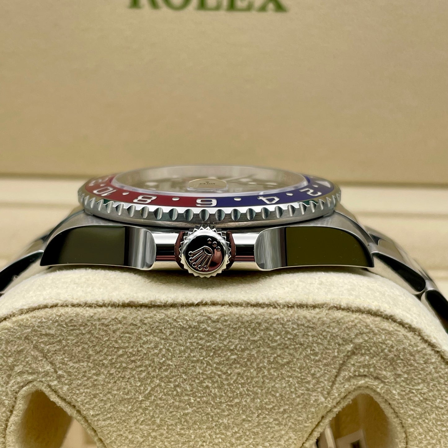 Rolex GMT-Master II - 126710BLRO