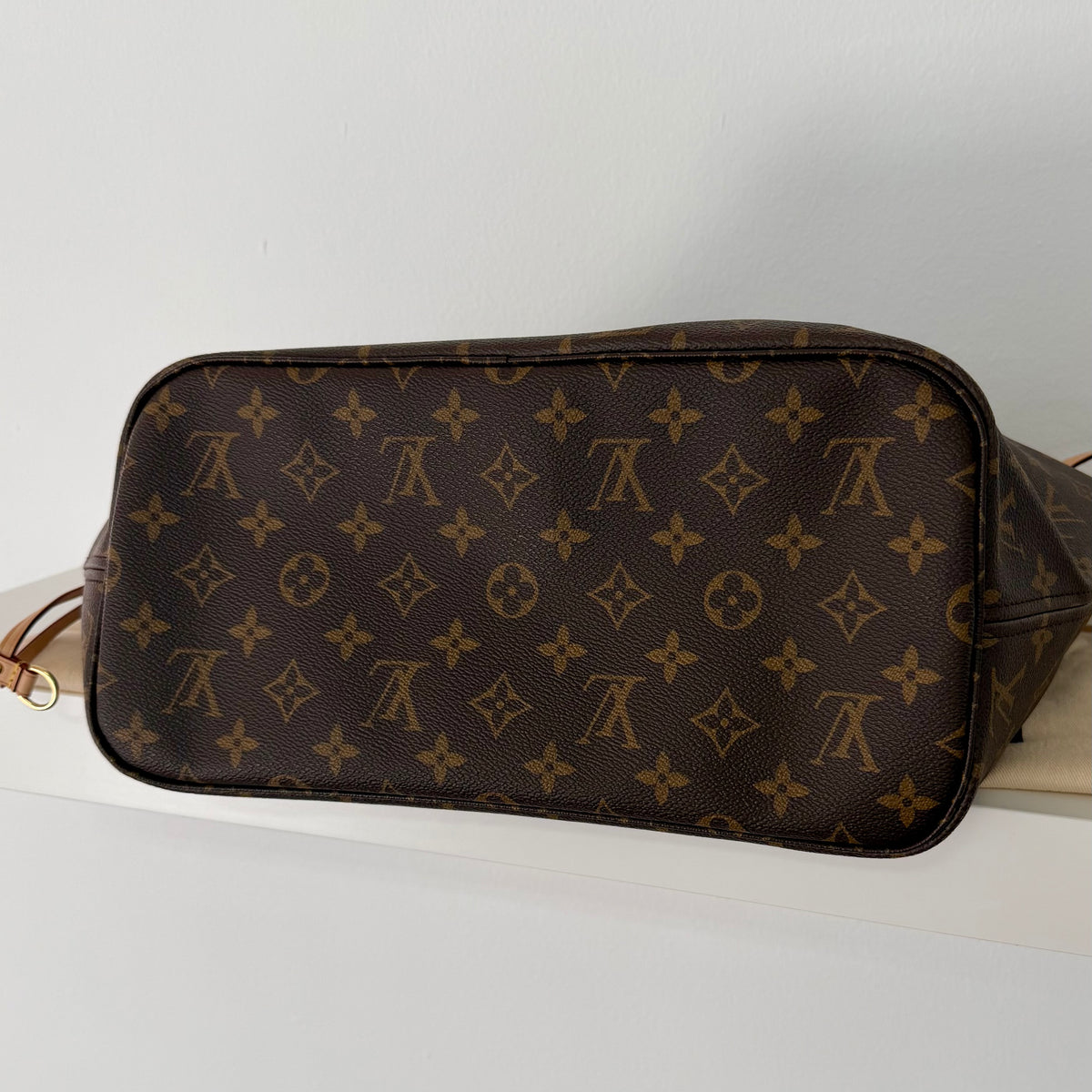Louis Vuitton Neverfull MM